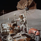 APOLLO 17 EUGENE A.CERNAN AND ROVERの作品画像