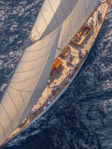 A TOUTES VOILES