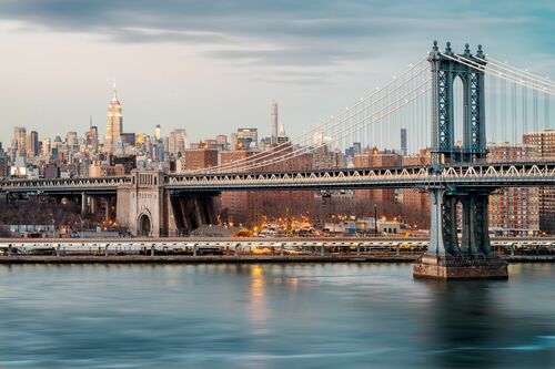 MANHATTAN BRIDGE SKYLINE